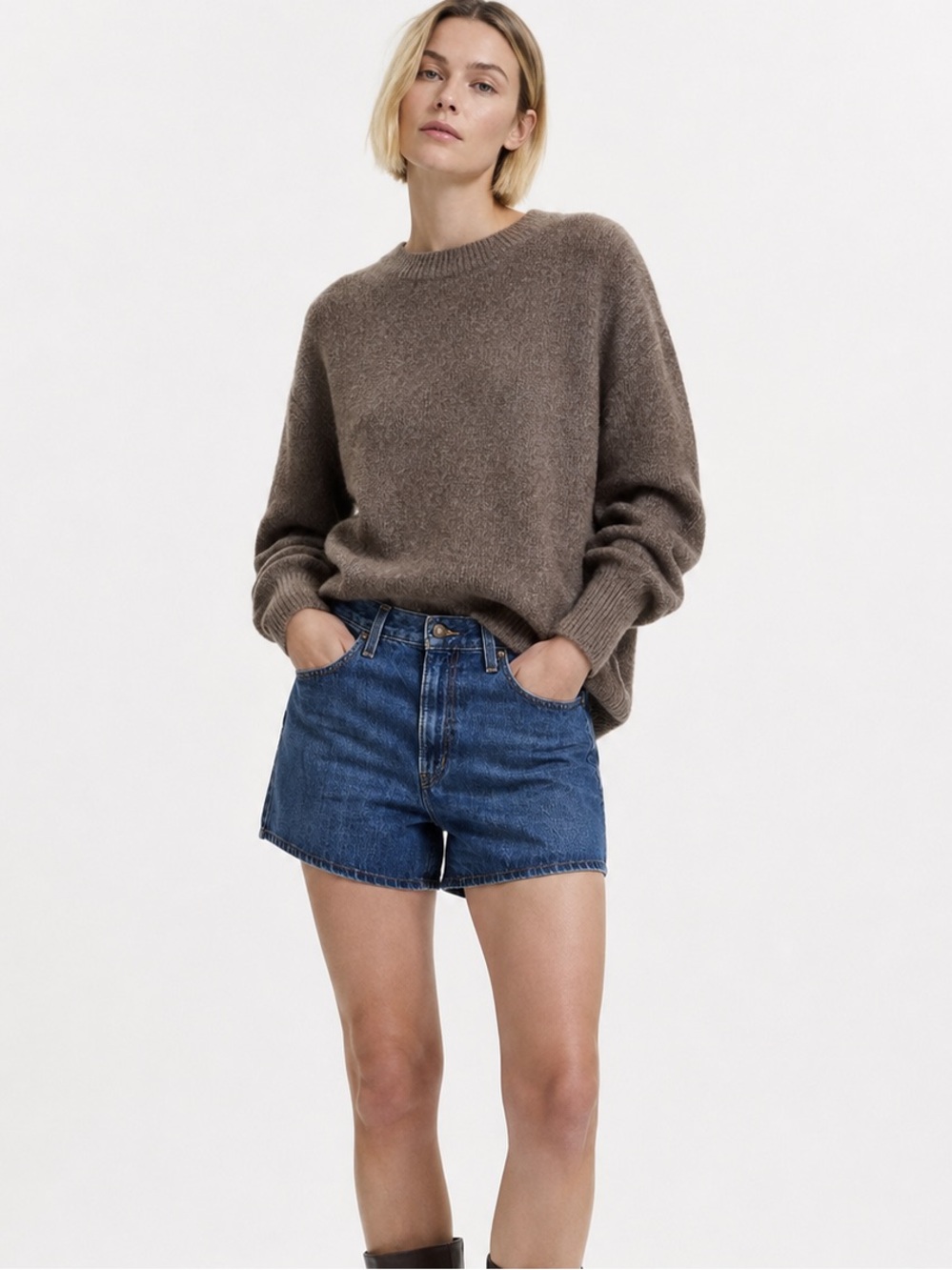 Levi’s High Waisted Mom Shorts